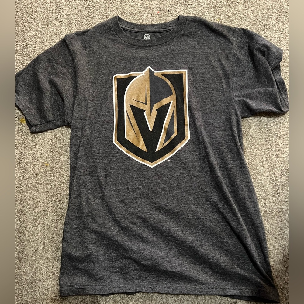 Vegas Golden Knights Small Women’s shirt